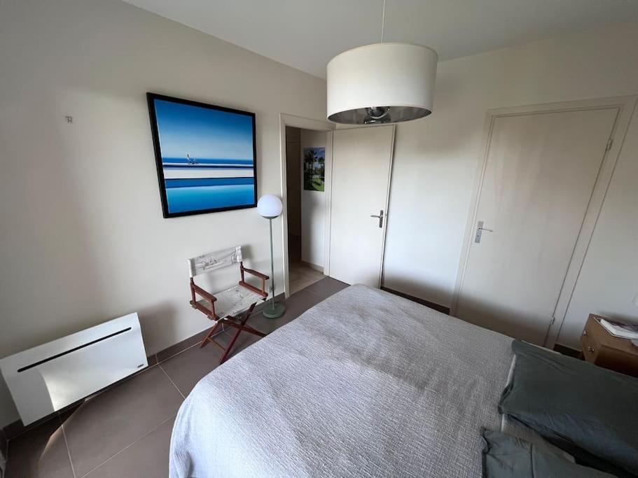 Appartement Avec Terrasse, Vue Jardin Et Piscine Antibes Dış mekan fotoğraf